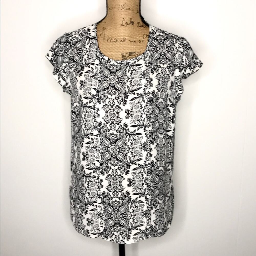 Liz Claiborne Floral Short Sleeve Blouse-Size S